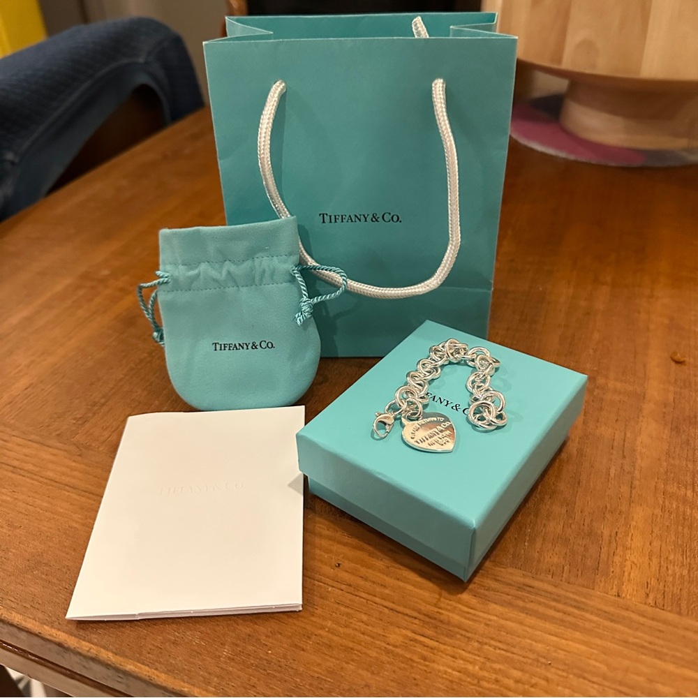 Tiffany & Co. | Silver Heart Charm Bracelet